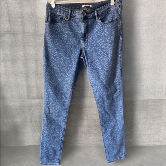 Levi’s 711 Skinny cheetah print 32” Waist - Picture 1 of 5
